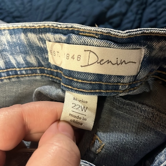 Cato High-Rise Jeans Size 22W - Picture 2 of 5